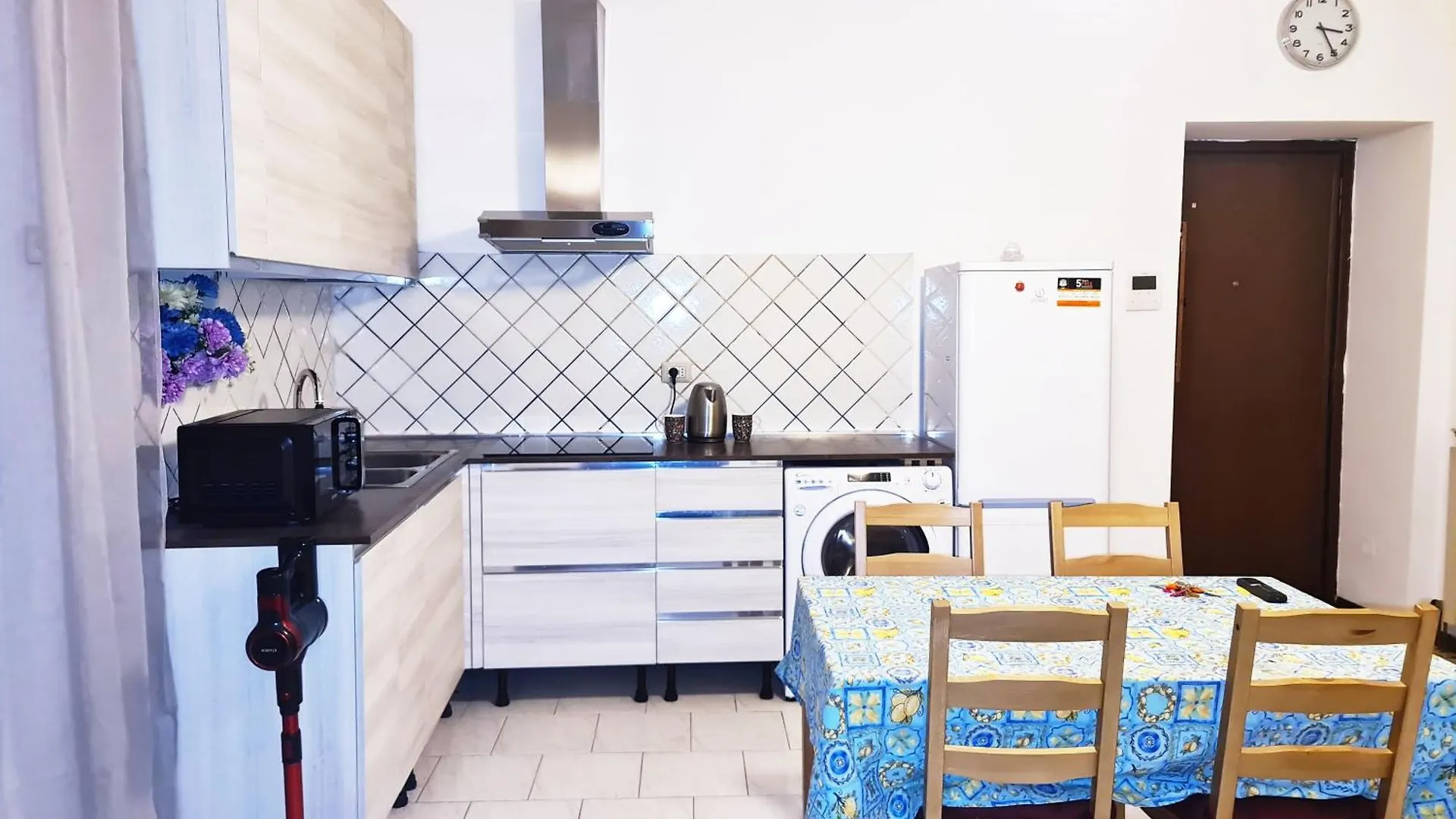 Milan Apartment - Gorla Red Line